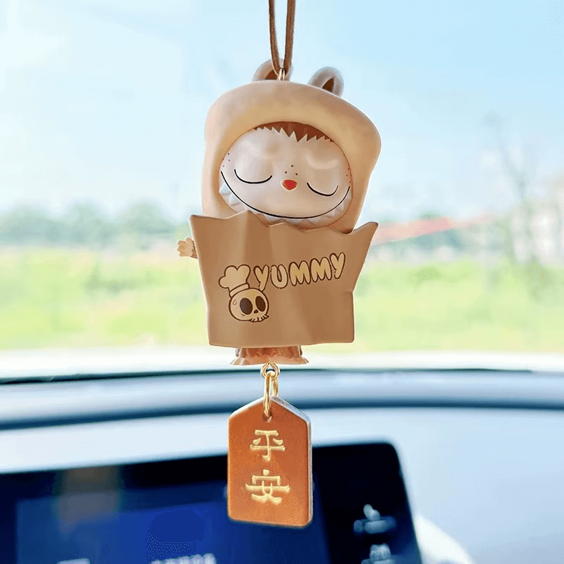 Labubu Almost Hidden – La Figurine Timide et Adorable
