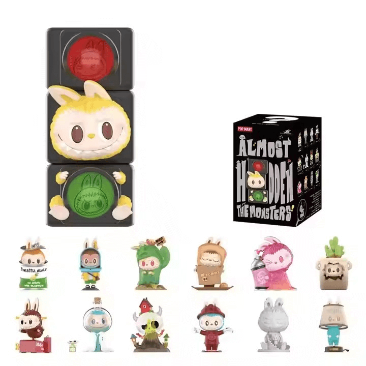 Labubu Almost Hidden – La Figurine Timide et Adorable